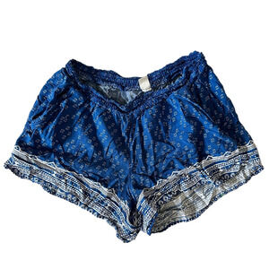 OLD NAVY BLUE AND WHITE FLOWY ELASTIC WAIST SHORTS